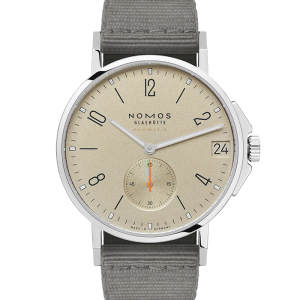 NOMOS Glashütte Ahoi Ahoi Neomatik 38 Datum Sand 527