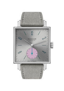 NOMOS Glashütte Tetra Tetra Die Unerreichbare 427